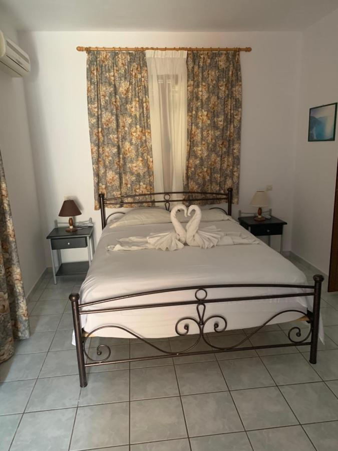Aristomenis Studios Vlachata Dış mekan fotoğraf