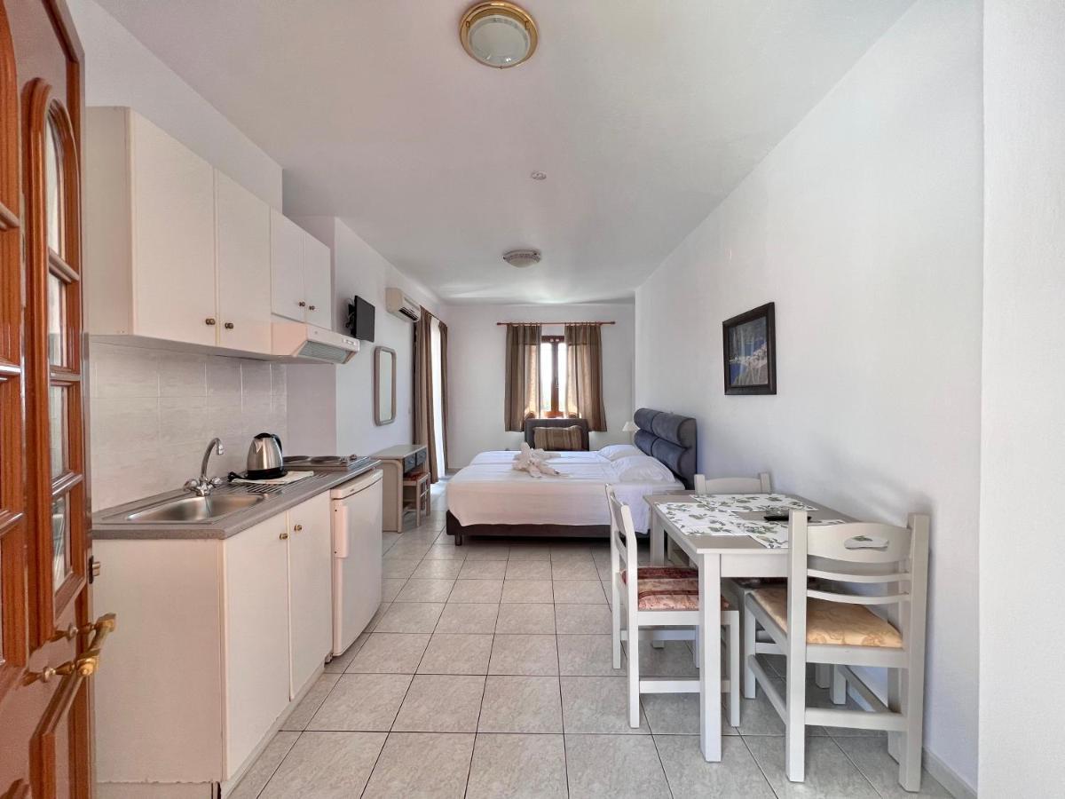 Aristomenis Studios Vlachata Dış mekan fotoğraf