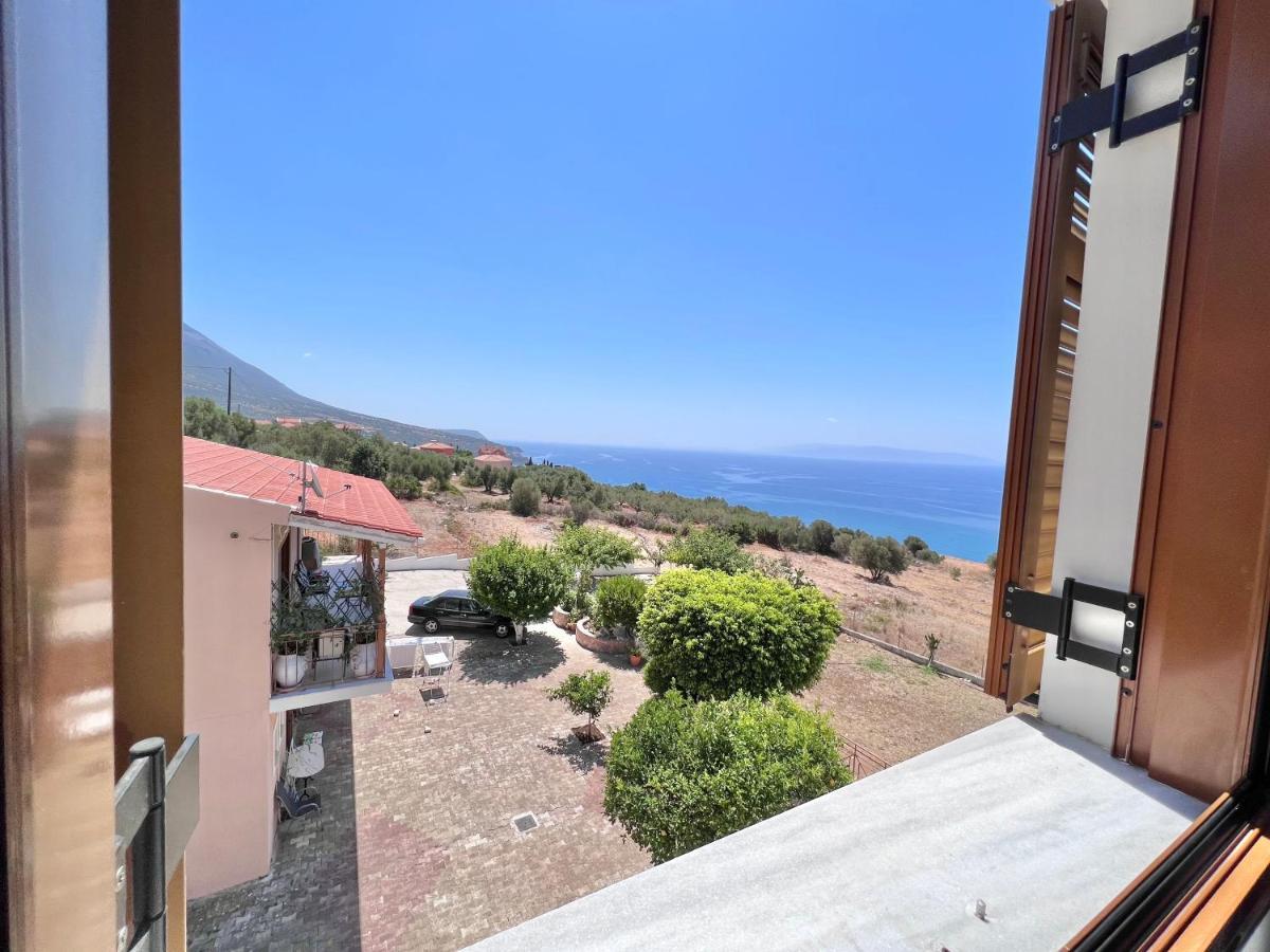 Aristomenis Studios Vlachata Dış mekan fotoğraf