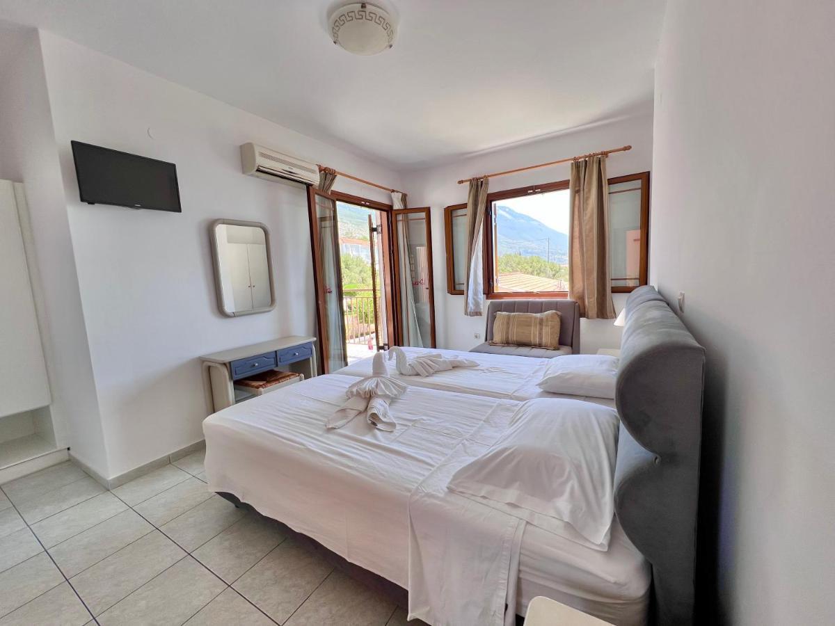 Aristomenis Studios Vlachata Dış mekan fotoğraf