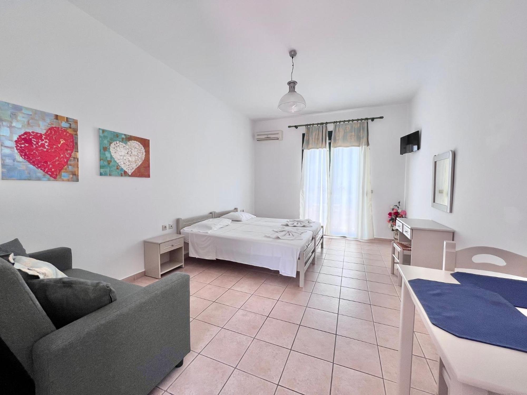 Aristomenis Studios Vlachata Dış mekan fotoğraf